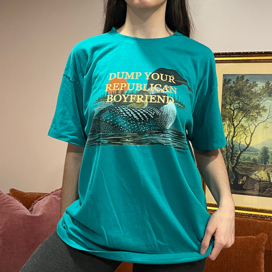 DUMP YOUR REPUBLICAN BOYFRIEND duck t-shirt with orange text (XL)