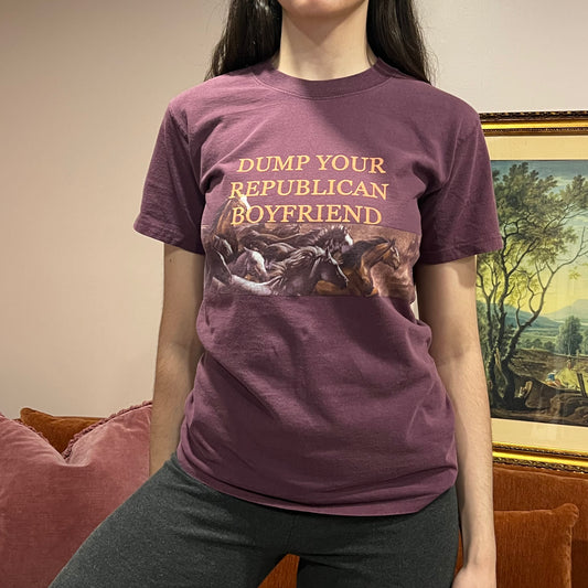 DUMP YOUR REPUBLICAN BOYFRIEND horse t-shirt with orange text (S)