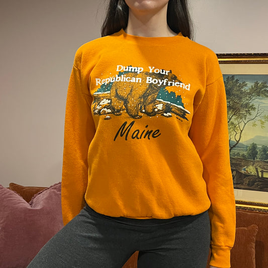 DUMP YOUR REPUBLICAN BOYFRIEND bear crewneck with white text (S)