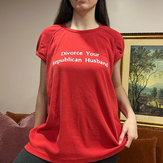 DIVORCE YOUR REPUBLICAN HUSBAND red t-shirt with white text (2XL)