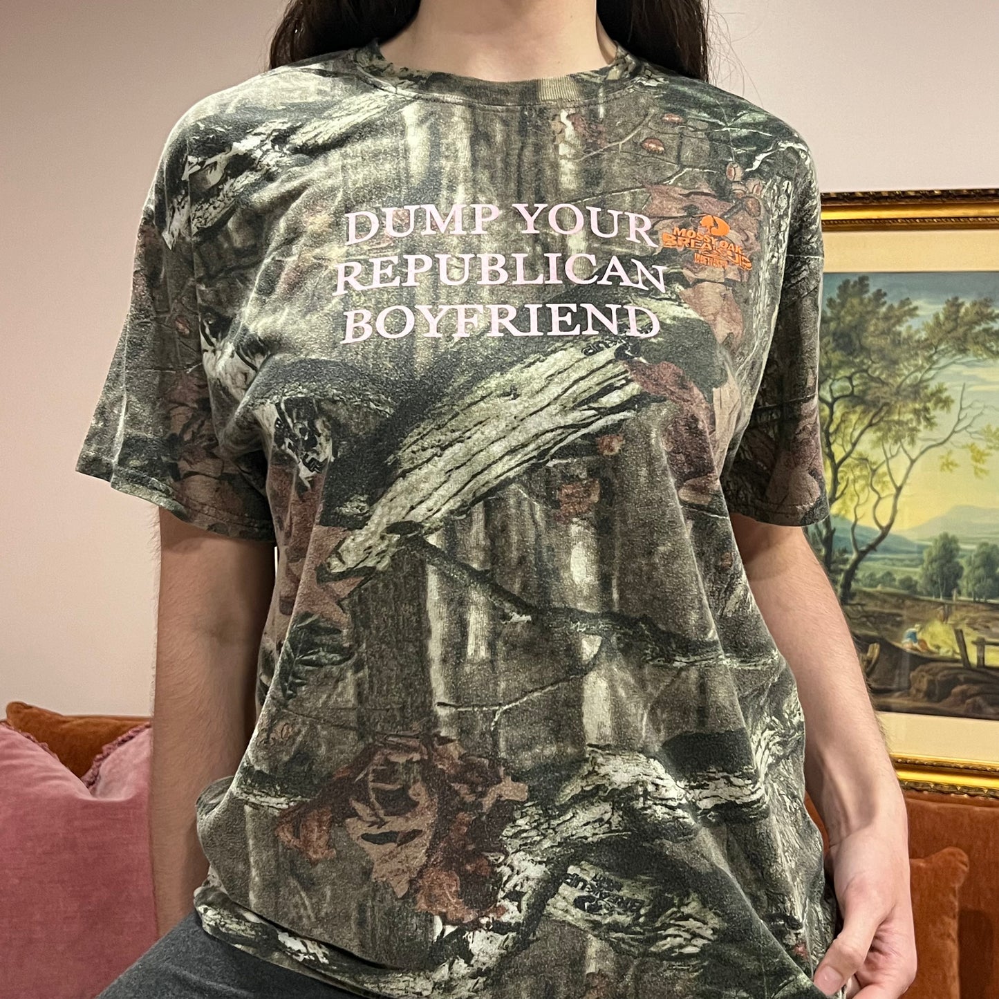 DUMP YOUR REPUBLICAN BOYFRIEND camo t-shirt with pink text (L)
