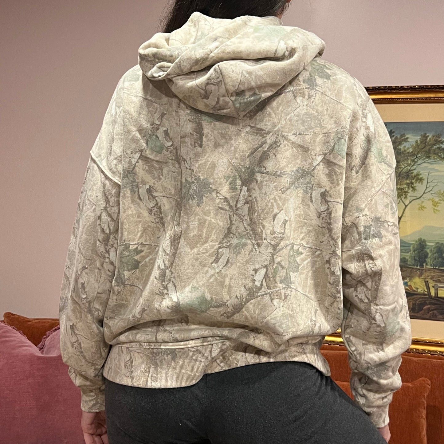 DUMP YOUR REPUBLICAN BOYFRIEND camo hoodie with pink text (M)