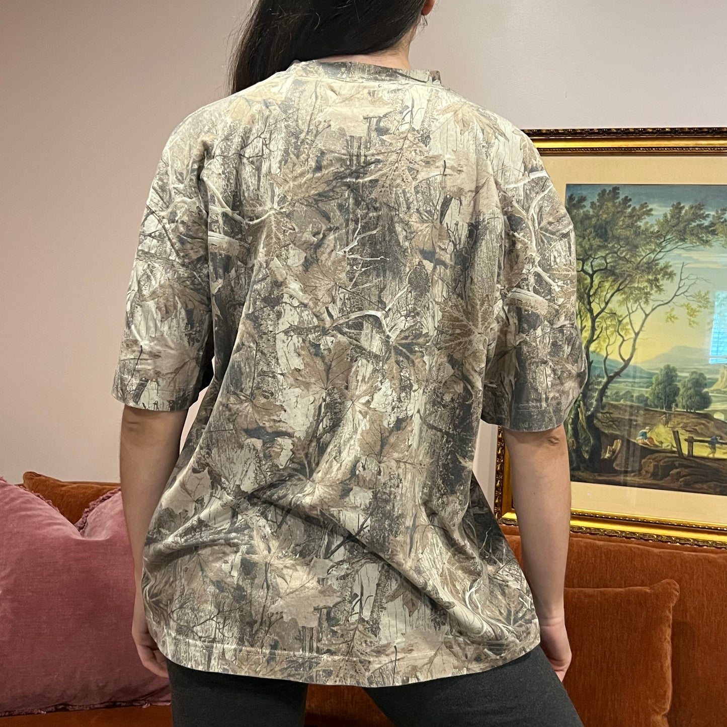 DUMP YOUR REPUBLICAN GIRLFRIEND camo t-shirt with pink text (XL)