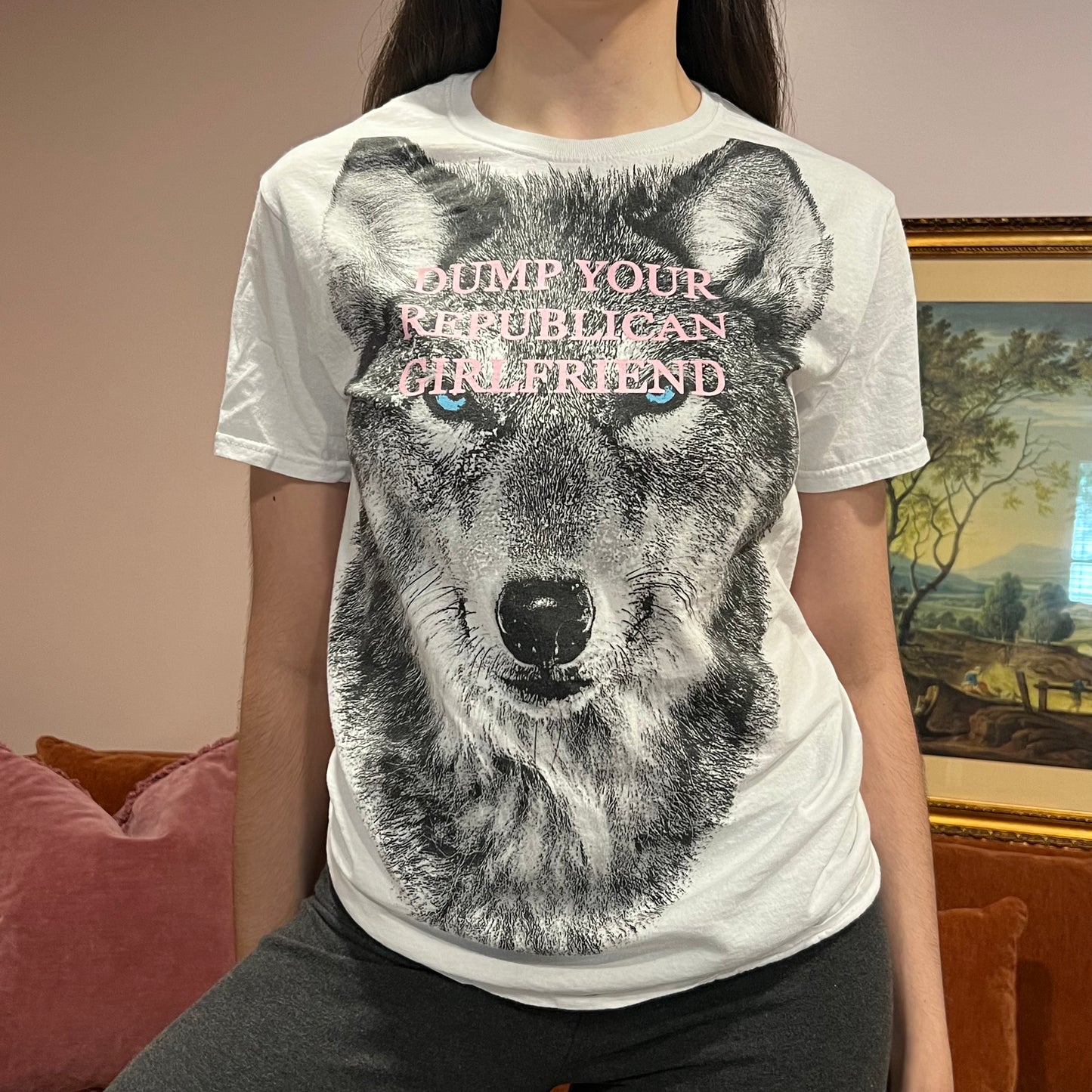 DUMP YOUR REPUBLICAN GIRLFRIEND wolf t-shirt with pink text (S)