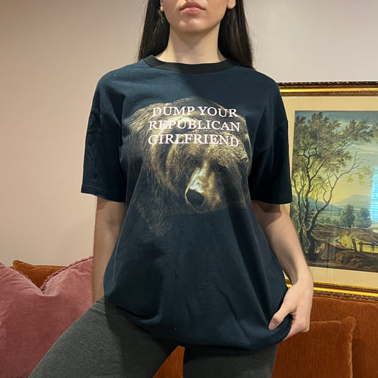 DUMP YOUR REPUBLICAN GIRLFRIEND bear t-shirt with pink text (XL)
