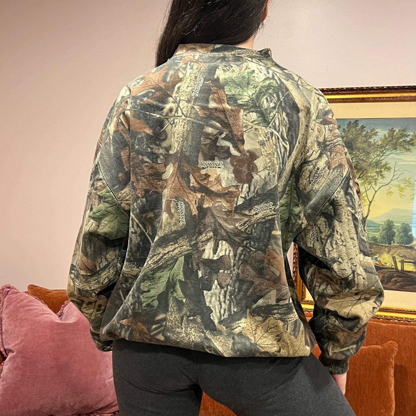 DUMP YOUR REPUBLICAN GIRLFRIEND camo crewneck with pink text (2XL)