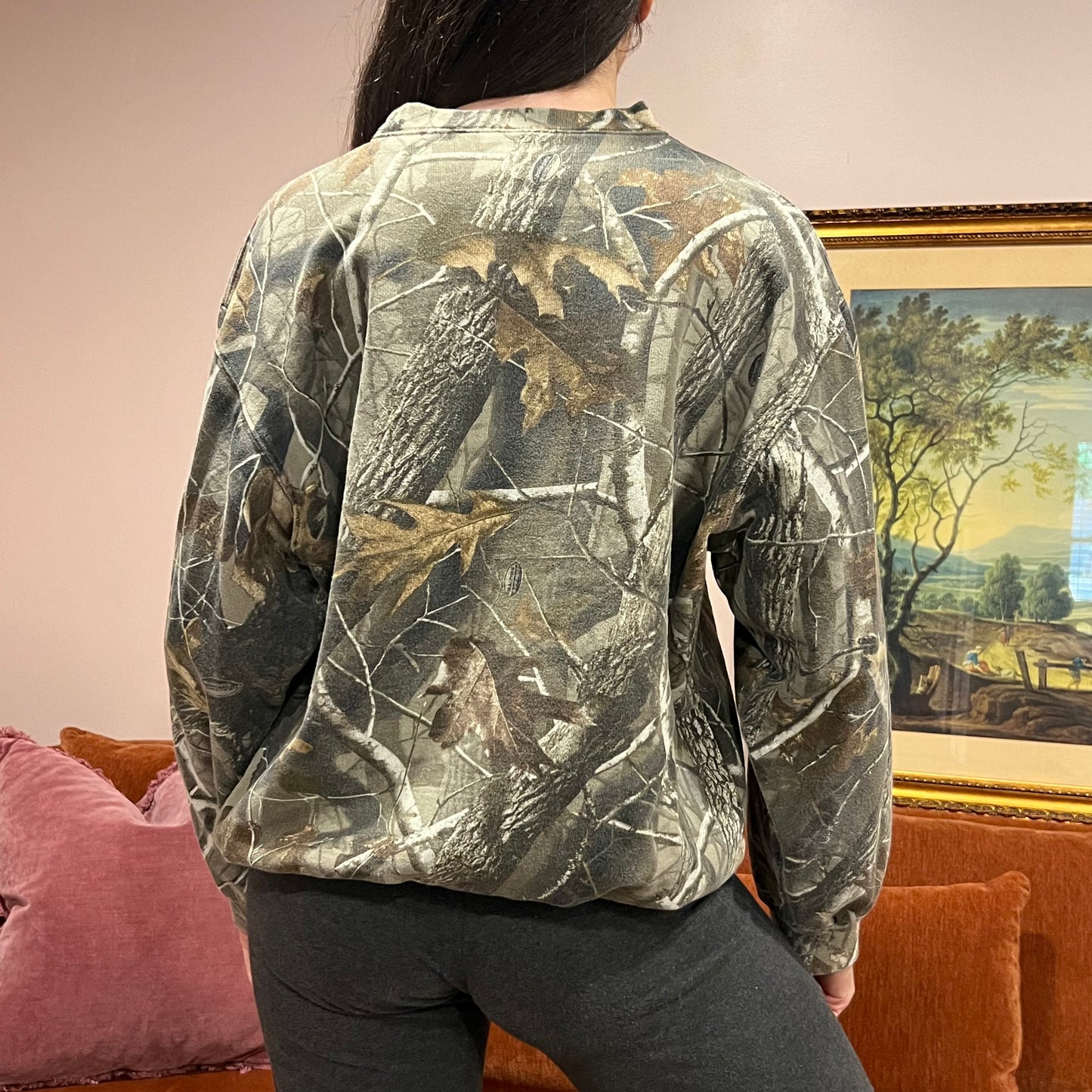 DUMP YOUR REPUBLICAN GIRLFRIEND camo crewneck with pink text (L)