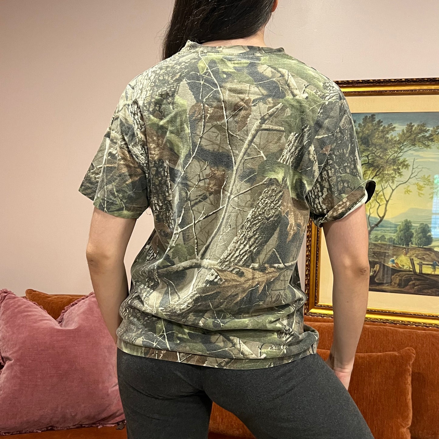 DUMP YOUR REPUBLICAN GIRLFRIEND camo t-shirt with pink text (XL)