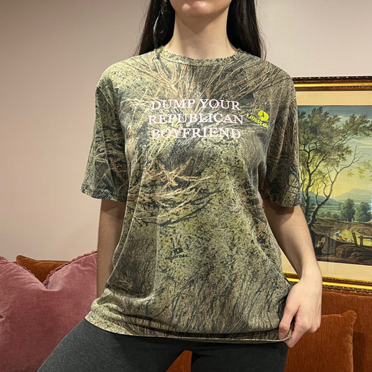 DUMP YOUR REPUBLICAN BOYFRIEND camo t-shirt with pink text (XL)