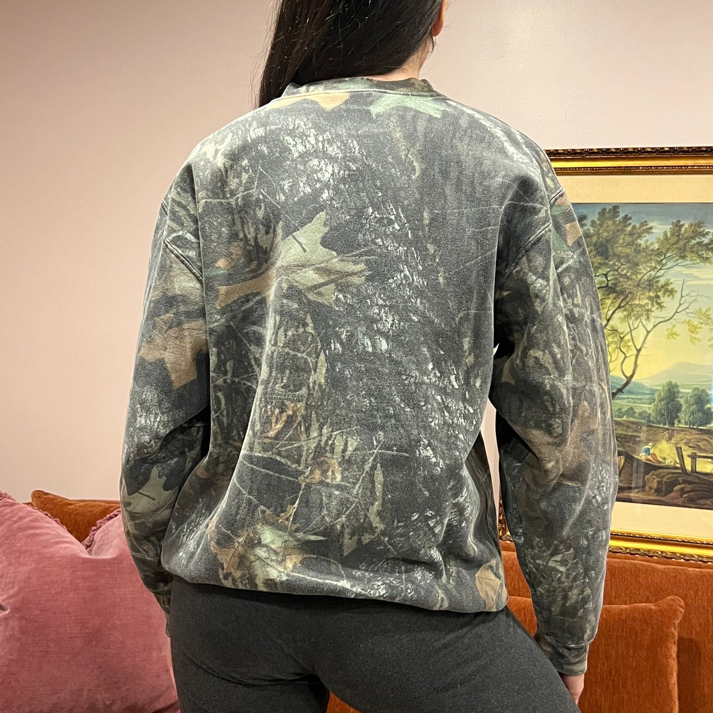 DUMP YOUR REPUBLICAN BOYFRIEND camo crewneck with pink text (M)