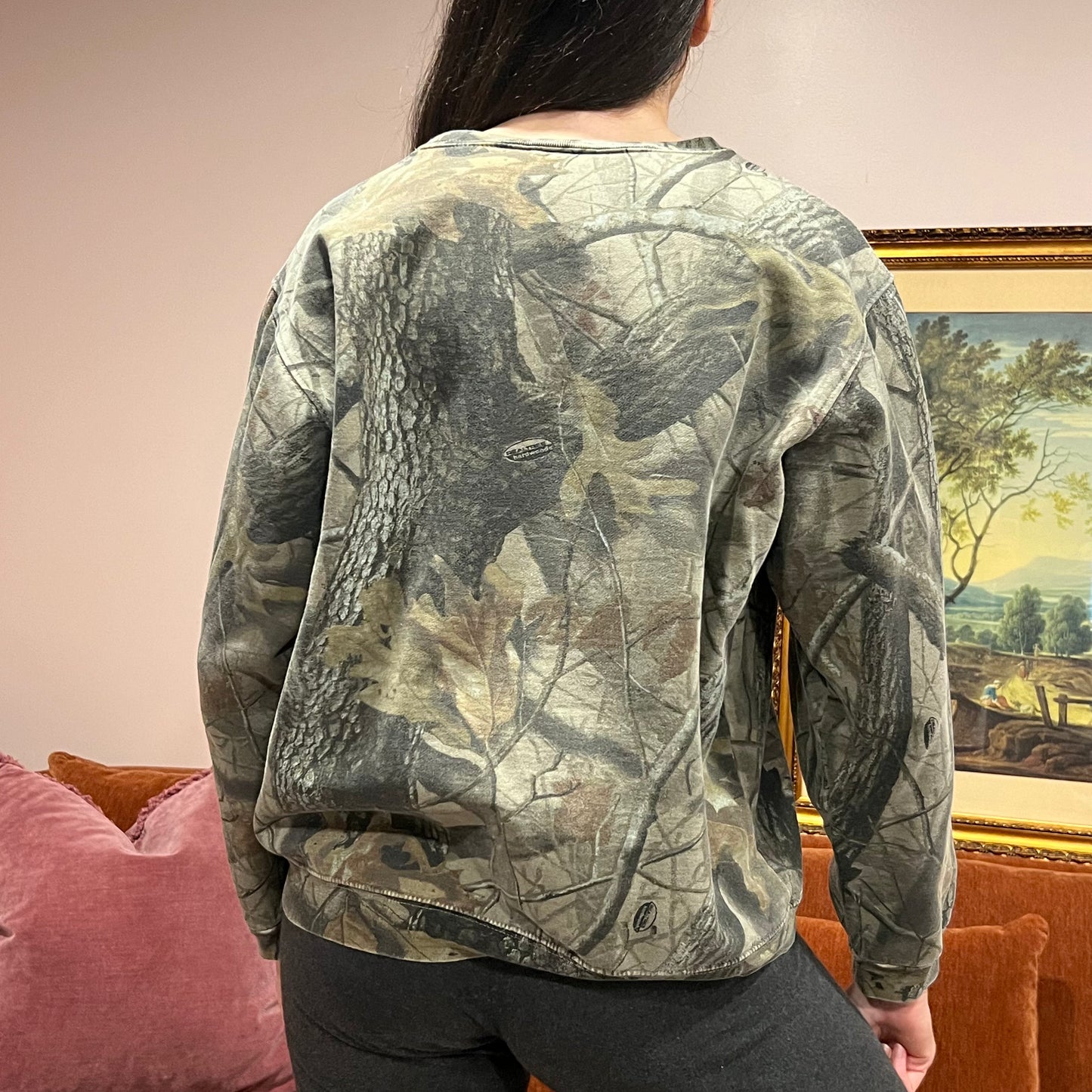 DUMP YOUR REPUBLICAN BOYFRIEND camo crewneck with pink text (M)