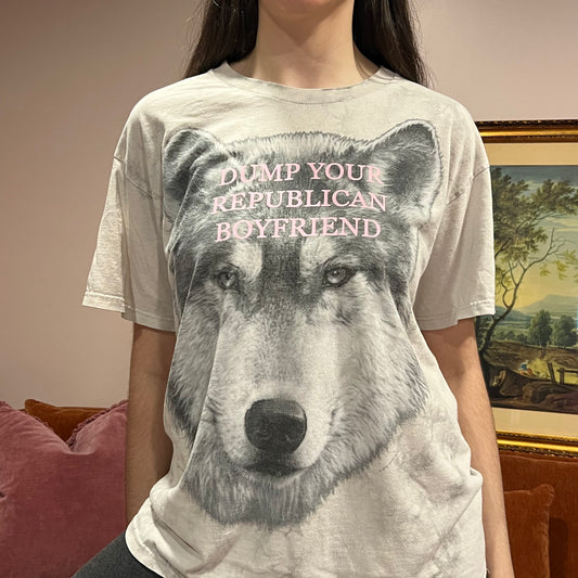 DUMP YOUR REPUBLICAN BOYFRIEND wolf t-shirt with pink text (L)
