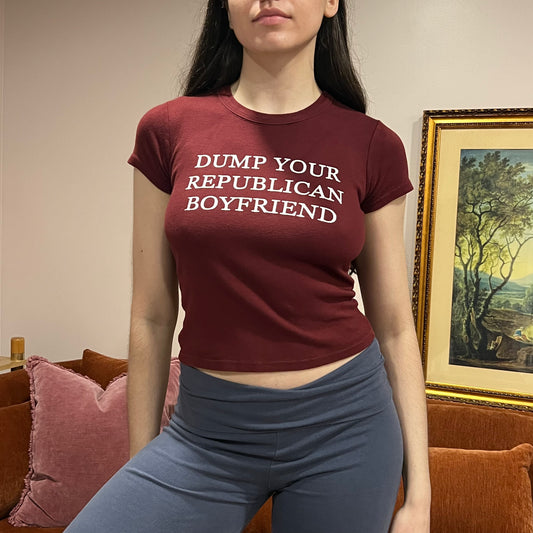 DUMP YOUR REPUBLICAN BOYFRIEND bear t-shirt with pink text (XL)