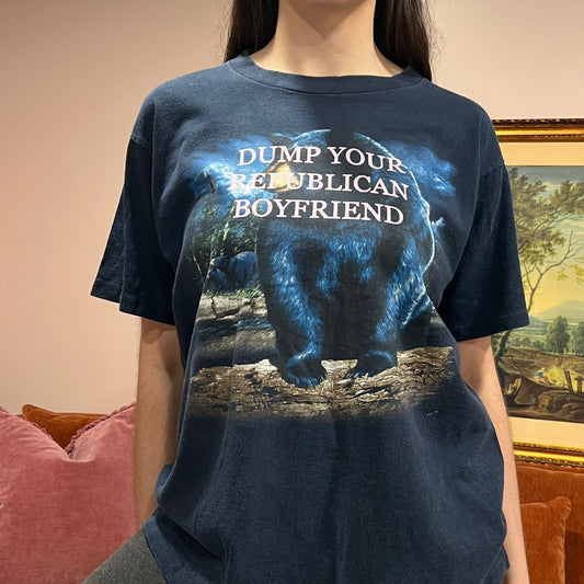 DUMP YOUR REPUBLICAN BOYFRIEND bear t-shirt with pink text (L)