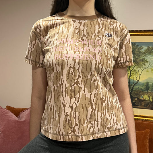 DUMP YOUR REPUBLICAN BOYFRIEND camo t-shirt with pink text (XL)