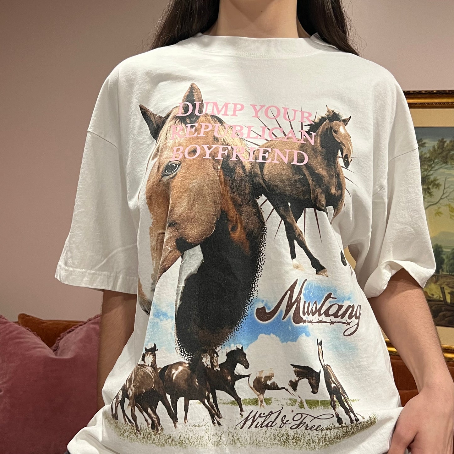 DUMP YOUR REPUBLICAN BOYFRIEND horse t-shirt with pink text (XL)