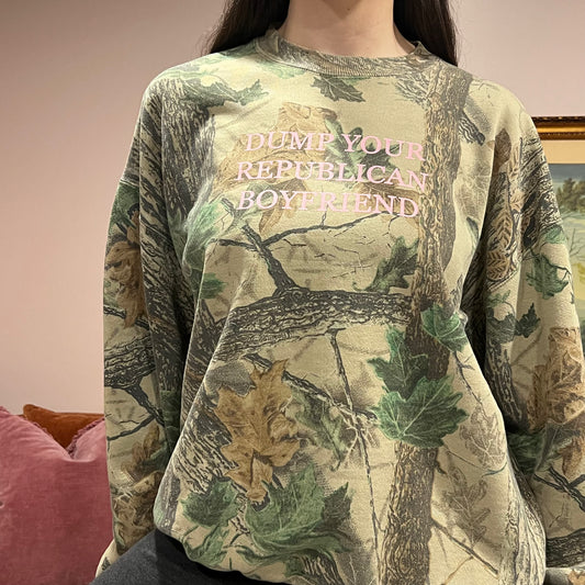 DUMP YOUR REPUBLICAN BOYFRIEND camo crewneck with pink text (2XL)