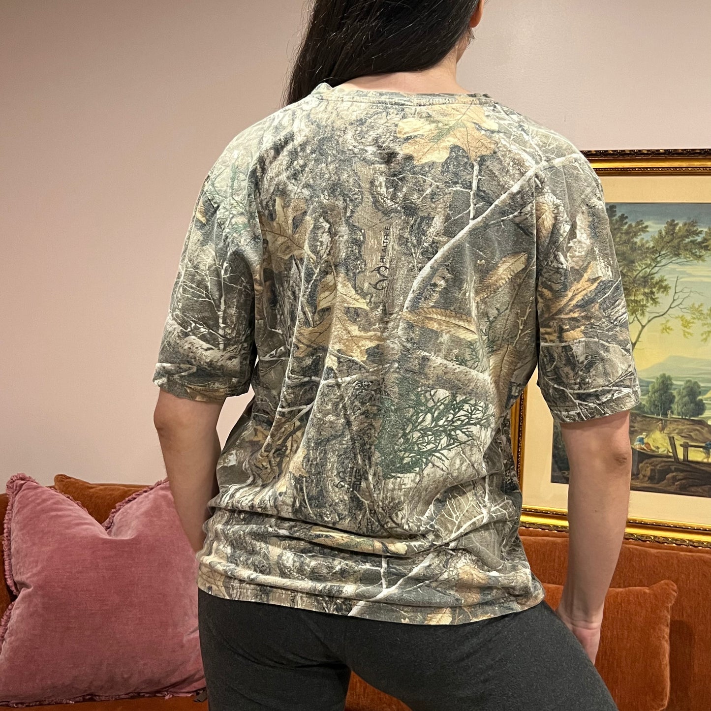 DUMP YOUR REPUBLICAN GIRLFRIEND camo t-shirt with orange text (L)