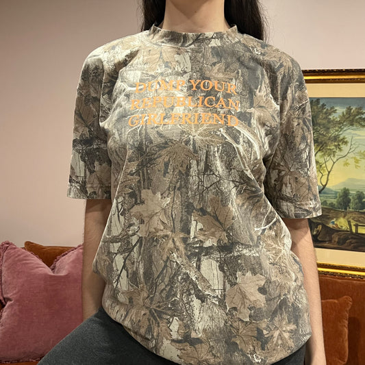 DUMP YOUR REPUBLICAN GIRLFRIEND camo t-shirt with orange text (M)