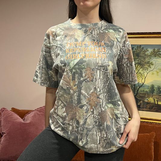 DUMP YOUR REPUBLICAN GIRLFRIEND camo t-shirt with orange text (M)