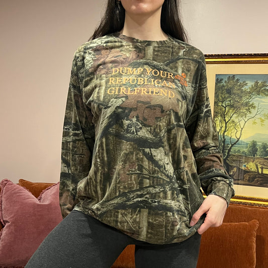 DUMP YOUR REPUBLICAN GIRLFRIEND camo long sleeve t-shirt with orange text (L)
