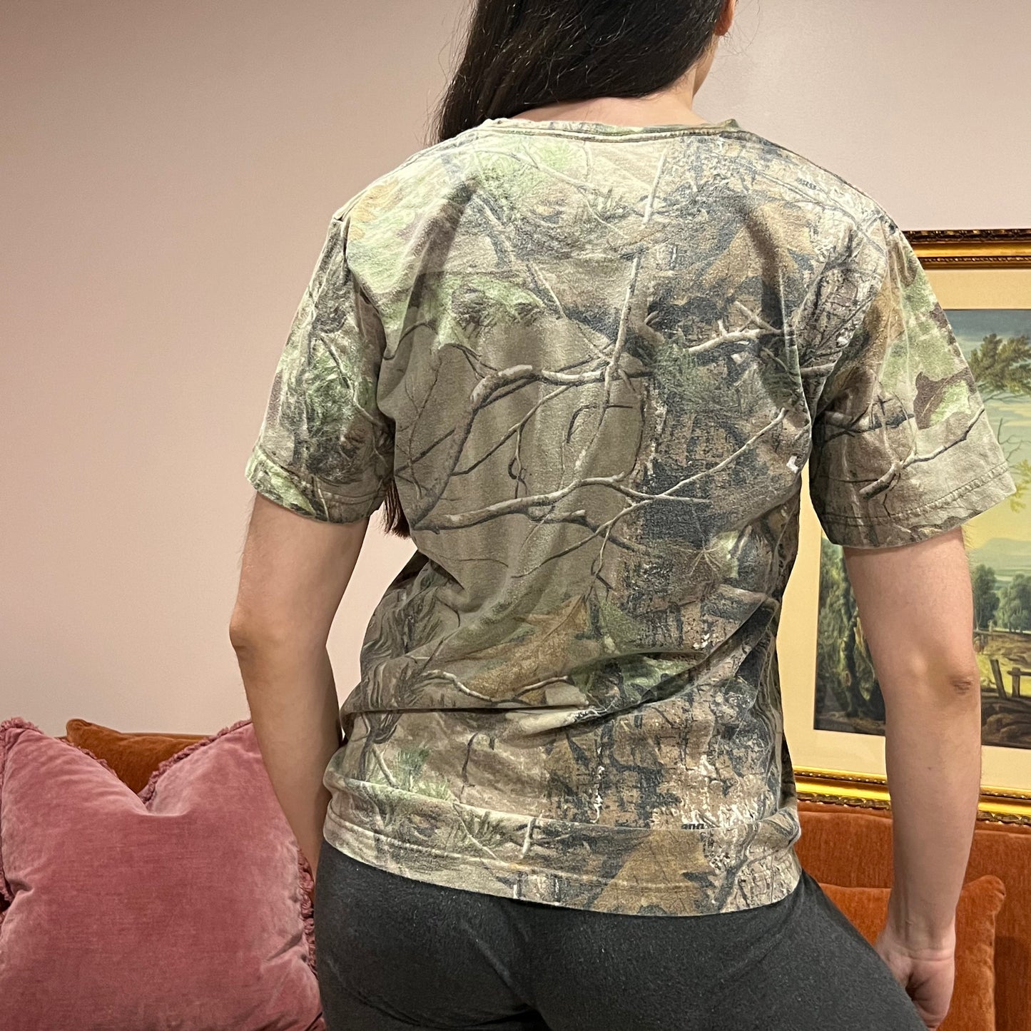 DUMP YOUR REPUBLICAN GIRLFRIEND camo t-shirt with orange text (M)