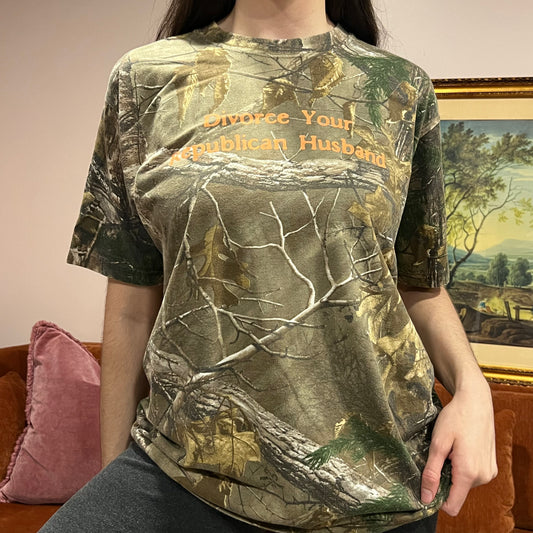 DIVORCE YOUR REPUBLICAN HUSBAND camo t-shirt with orange text (L)