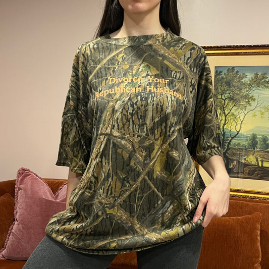 DIVORCE YOUR REPUBLICAN HUSBAND camo t-shirt with orange text (3XL)