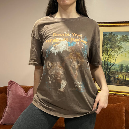 DIVORCE YOUR REPUBLICAN HUSBAND animal t-shirt with orange text (L/XL)