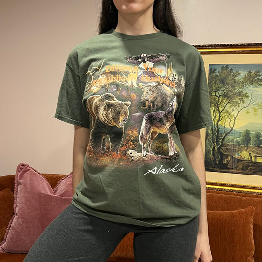 DIVORCE YOUR REPUBLICAN HUSBAND animal t-shirt with orange text (L)