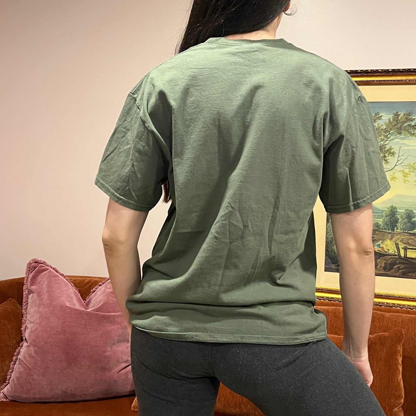DIVORCE YOUR REPUBLICAN HUSBAND animal t-shirt with orange text (L)