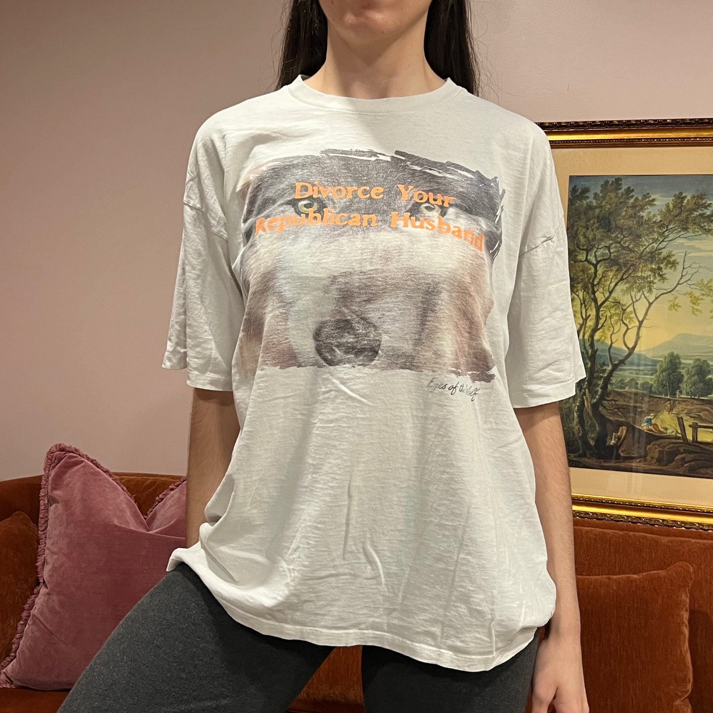 DIVORCE YOUR REPUBLICAN HUSBAND wolf t-shirt with orange text (XL)