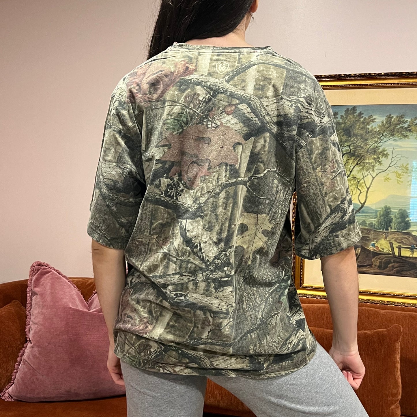 DUMP YOUR REPUBLICAN BOYFRIEND camo t-shirt with orange text (L)