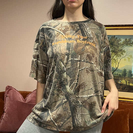 DUMP YOUR REPUBLICAN BOYFRIEND camo t-shirt with orange text (3XL)