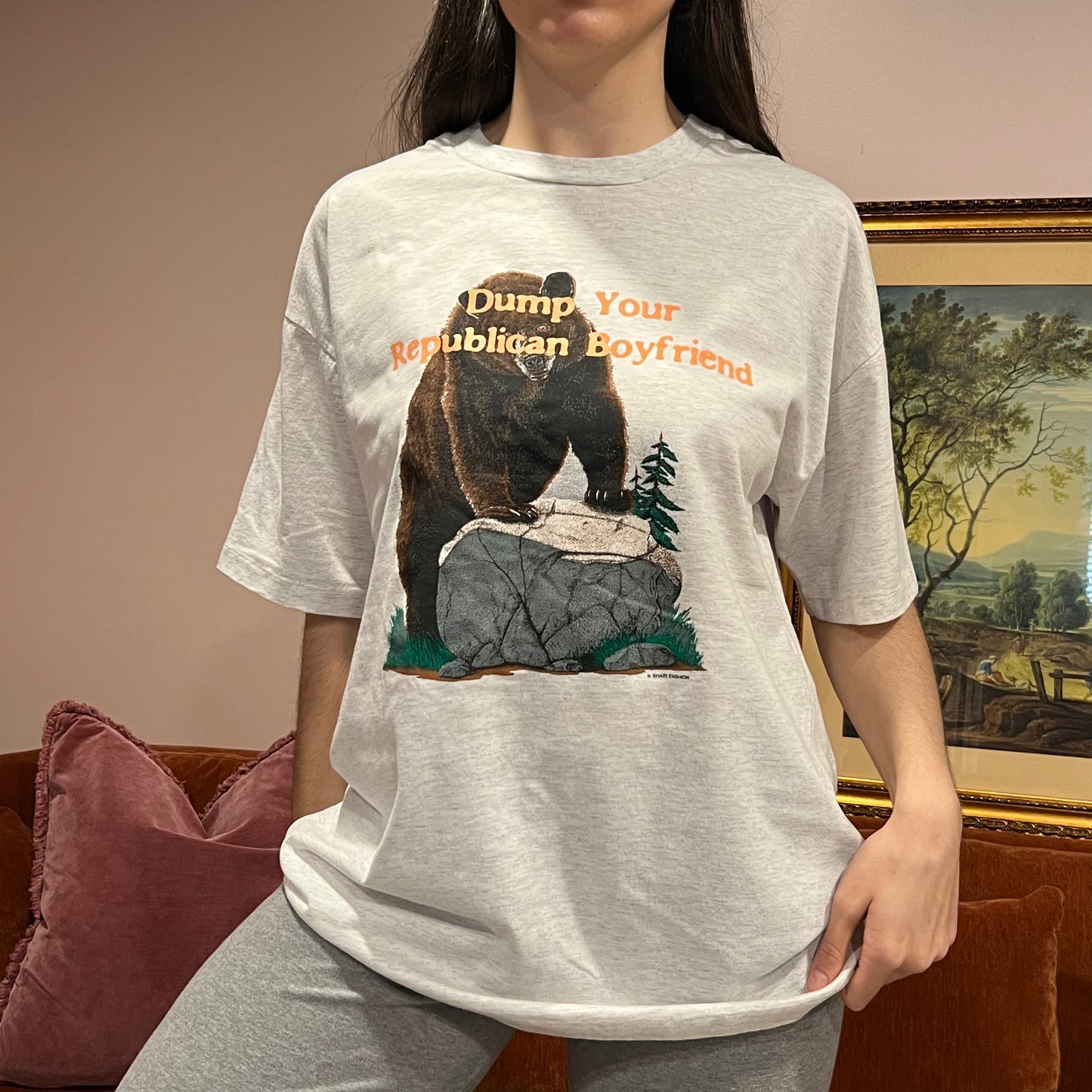 DUMP YOUR REPUBLICAN BOYFRIEND bear t-shirt with orange text (XL)
