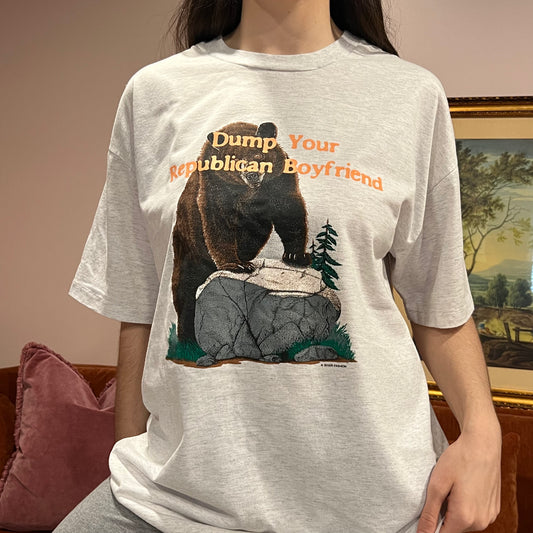 DUMP YOUR REPUBLICAN BOYFRIEND bear t-shirt with orange text (XL)