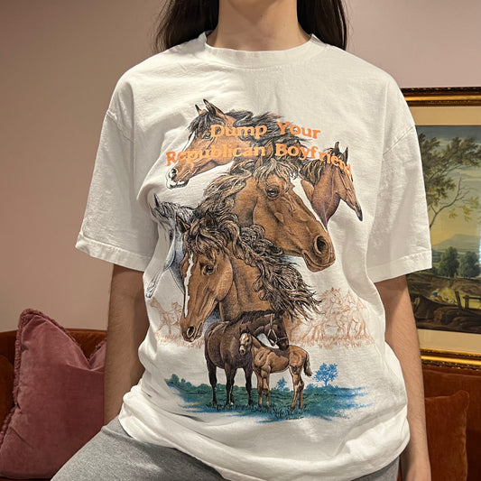 DUMP YOUR REPUBLICAN BOYFRIEND horse t-shirt with orange text (L)