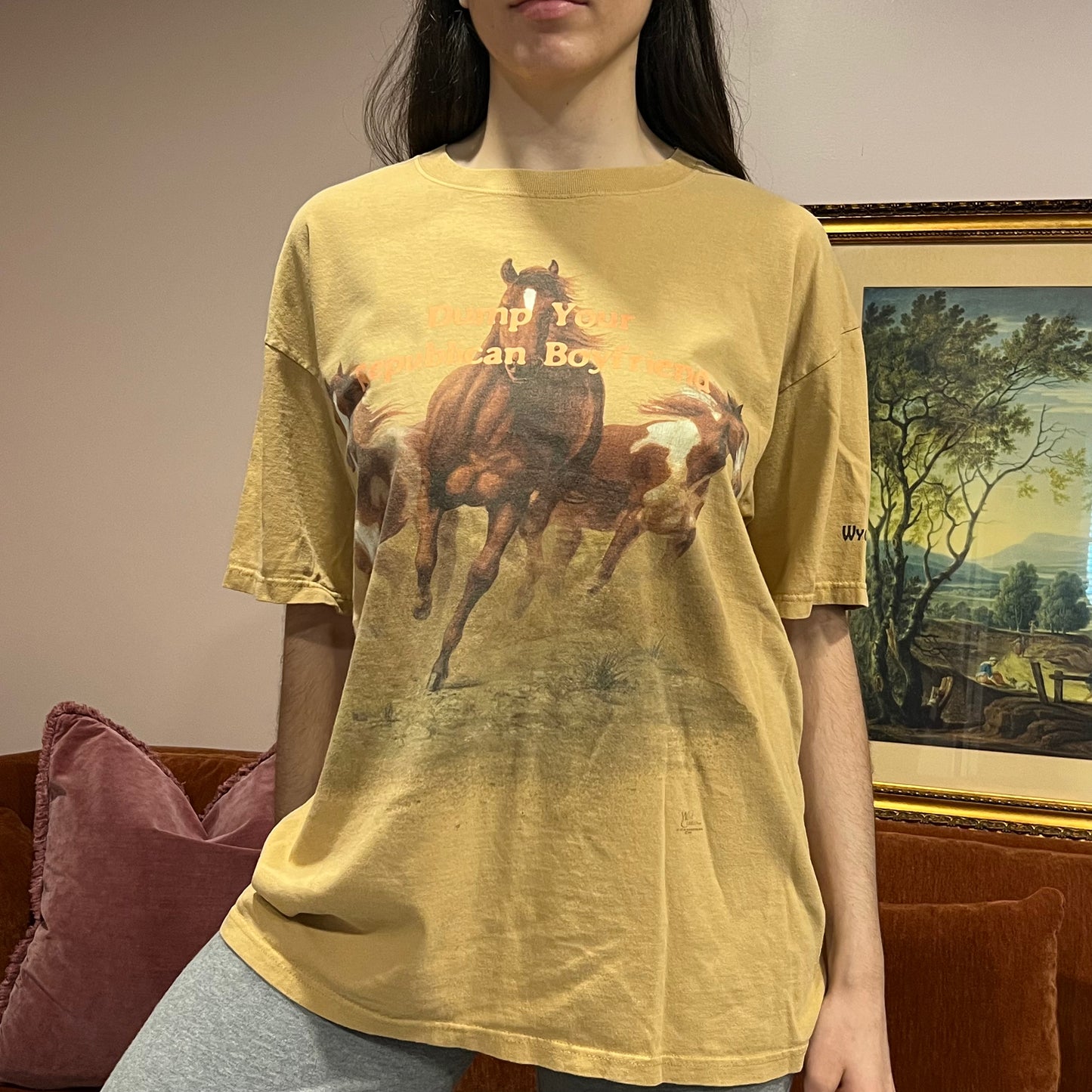 DUMP YOUR REPUBLICAN BOYFRIEND horse t-shirt with orange text (XL)