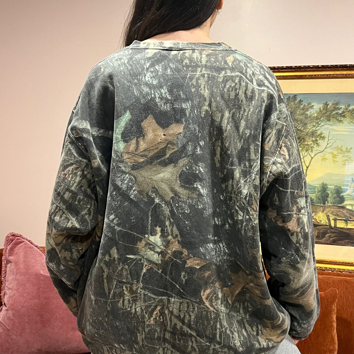 DUMP YOUR REPUBLICAN BOYFRIEND camo crewneck with pink text (XL/2XL)