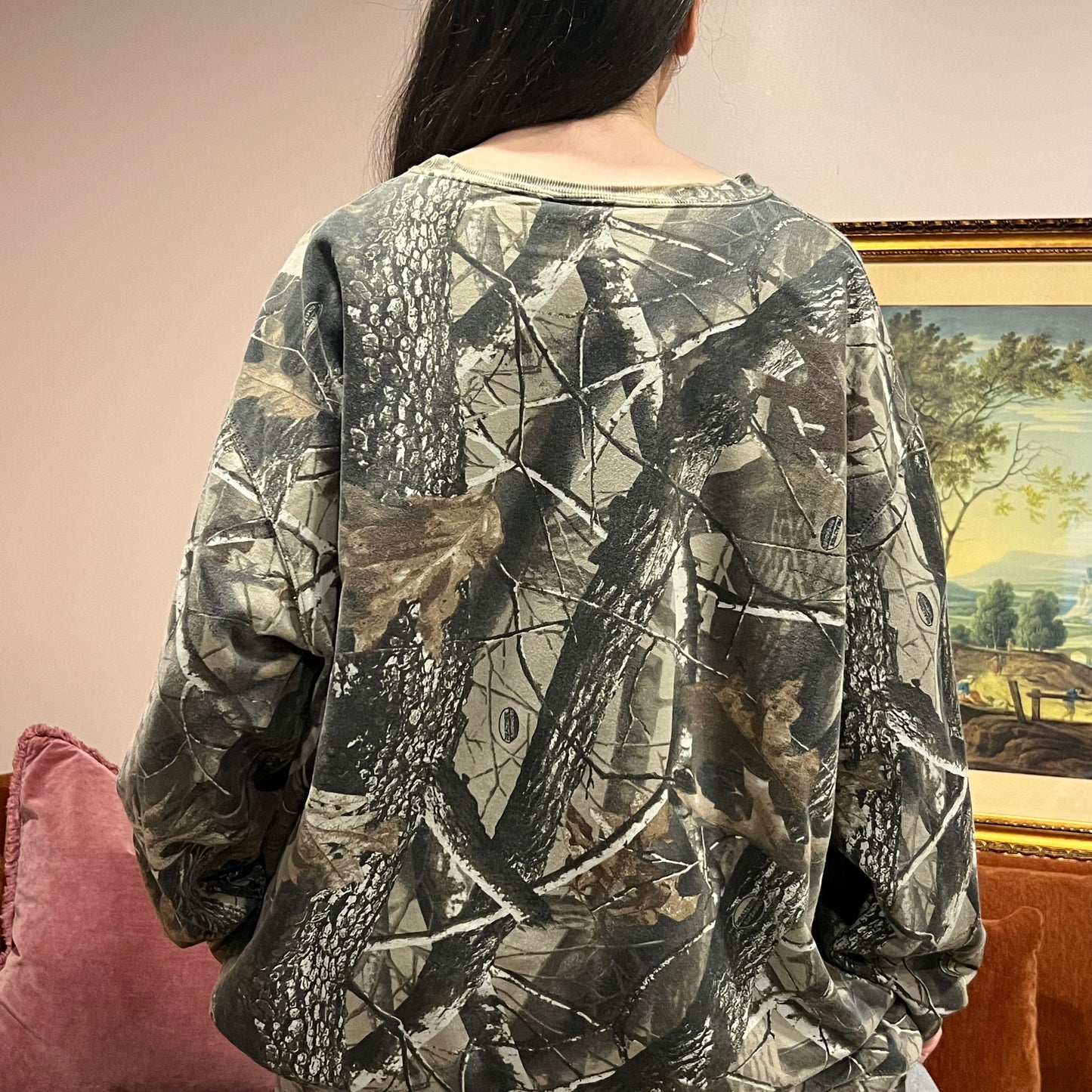 DUMP YOUR REPUBLICAN BOYFRIEND camo crewneck with pink text (2XL)