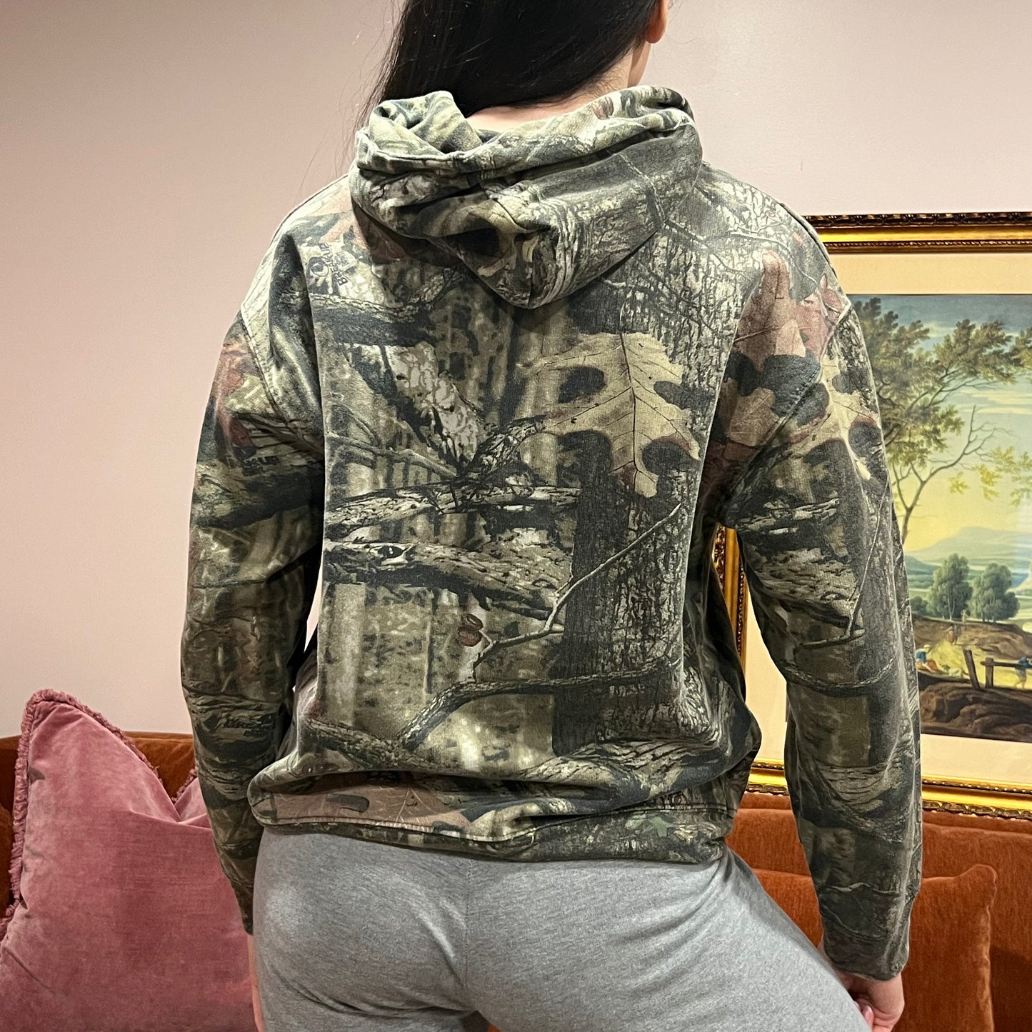 DUMP YOUR REPUBLICAN BOYFRIEND camo hoodie with pink text (M)