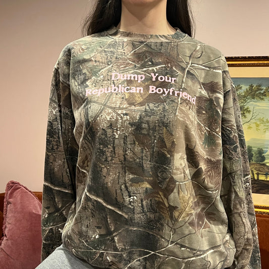 DUMP YOUR REPUBLICAN BOYFRIEND camo crewneck with pink text (L)