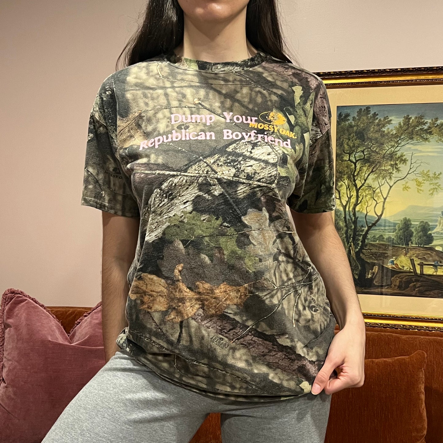 DUMP YOUR REPUBLICAN BOYFRIEND camo t-shirt with pink text (L)