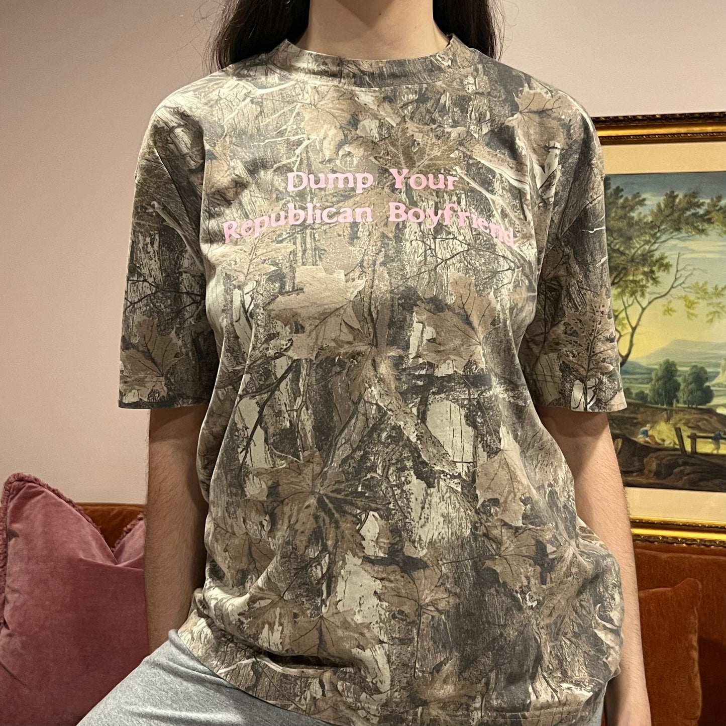 DUMP YOUR REPUBLICAN BOYFRIEND camo t-shirt with pink text (M)