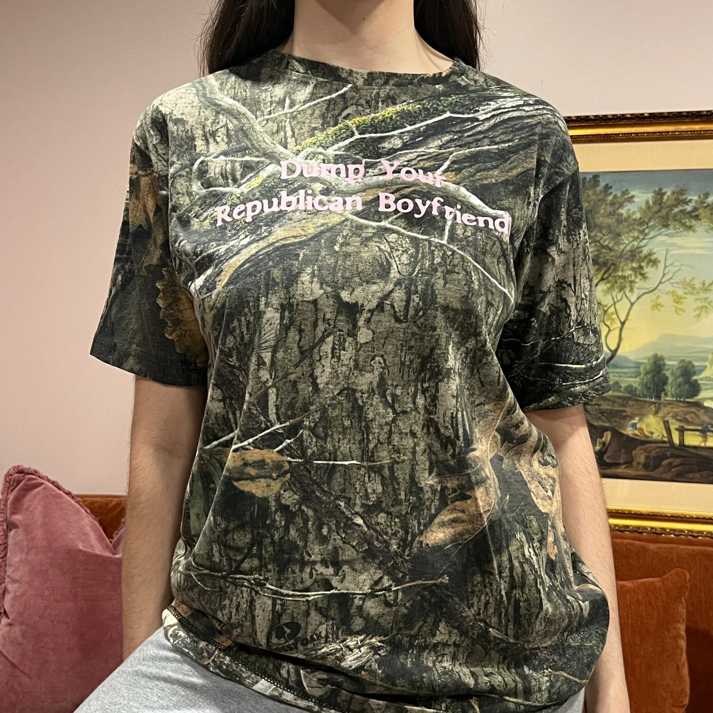DUMP YOUR REPUBLICAN BOYFRIEND camo t-shirt with pink text (M)