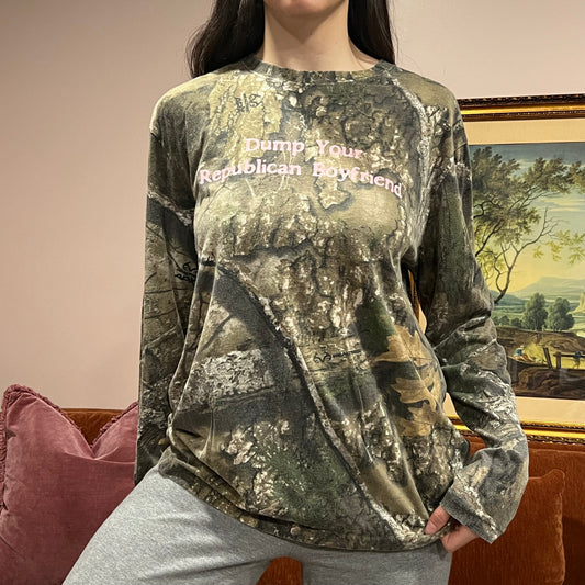 DUMP YOUR REPUBLICAN BOYFRIEND camo long sleeve t-shirt with pink text (L)