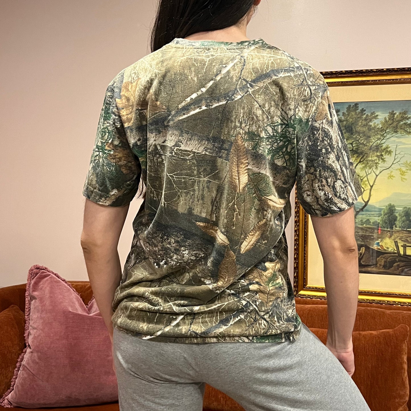 DIVORCE YOUR REPUBLICAN HUSBAND camo t-shirt with pink text (M)