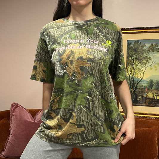 DIVORCE YOUR REPUBLICAN HUSBAND camo t-shirt with pink text (L/XL)