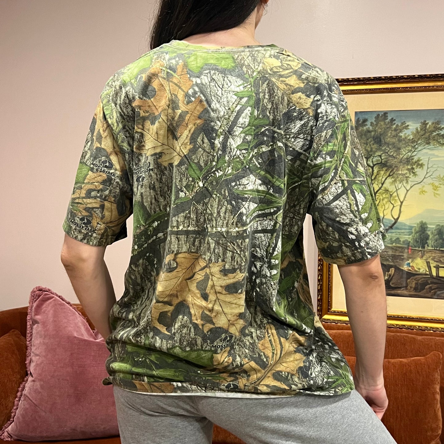 DIVORCE YOUR REPUBLICAN HUSBAND camo t-shirt with pink text (L/XL)