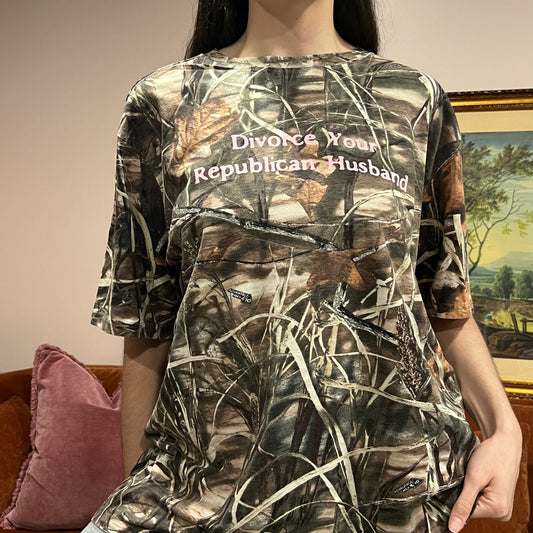 DIVORCE YOUR REPUBLICAN HUSBAND camo t-shirt with pink text (XL)